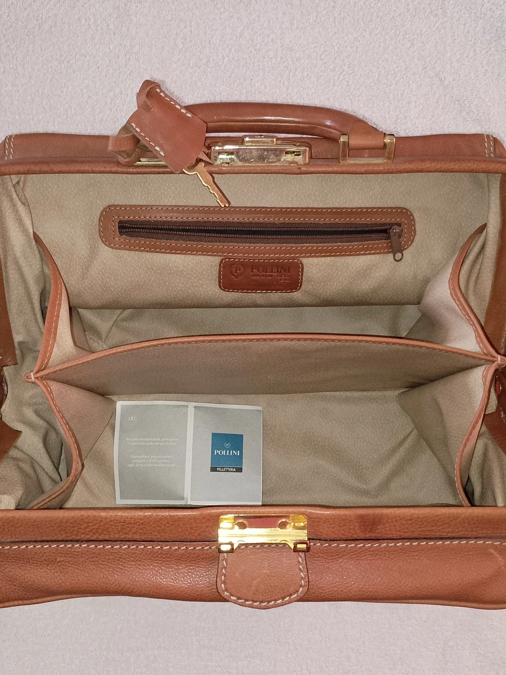 Vintage Never Used Pollini Leather Doctor's Bag With Lock & Key